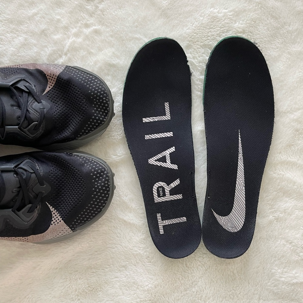 drop nike pegasus trail 2